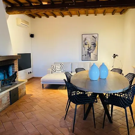 Casa Di Coraggio Villa Volterra